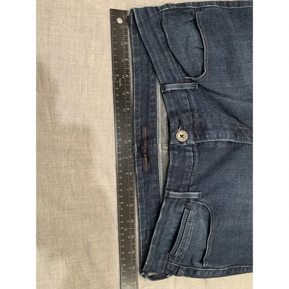 Levi's Jeans Women's Size 32 Dark Wash Denim Wide Leg - Picture 8 of 8